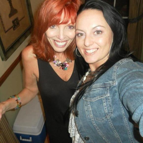 Meet your Posher, Kathy - Picture 1 of 1